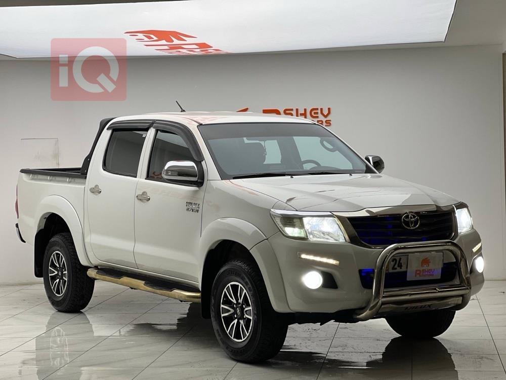 تويوتا هايلوكس